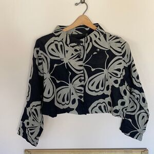 Womens Cropped Button Down Cardigan size small Boho Butterfly Print